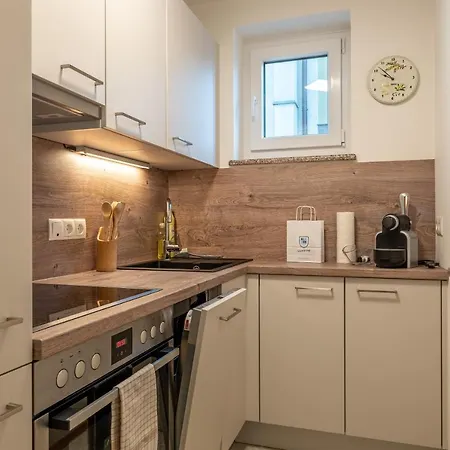 Apartman Deluxe By In One *