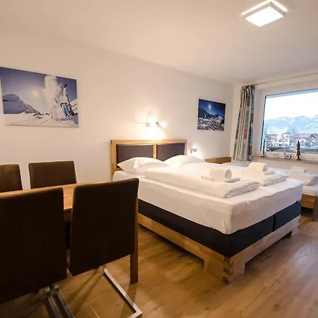 Deluxe By In One Appartement *