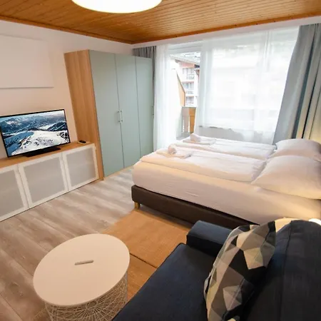 Deluxe By In One * カプルーン